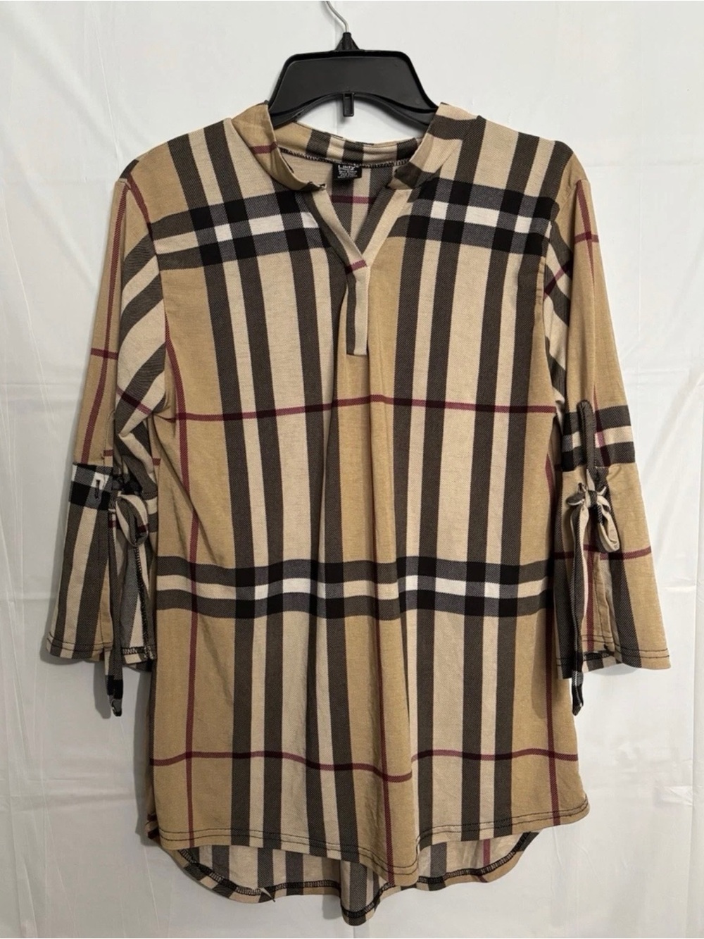 Plaid Tunic Long Sleeve Top in Beige and Black